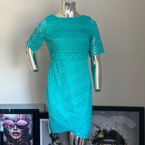 Jessica Howard Short Sleeve Crochette Dress
